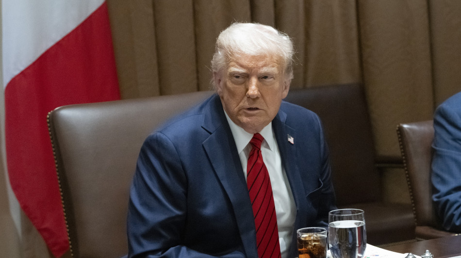 Trump, se Iran non fa l'accordo si metterà male per loro