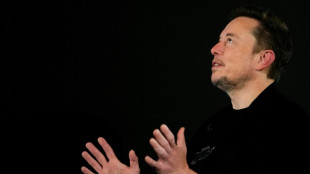 Start-up xAI de Elon Musk lan&ccedil;ar&aacute; primeiro modelo de IA