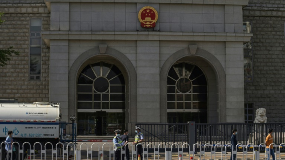 Spionageprozess: Todesurteil auf Bew&auml;hrung gegen australischen Autor in China