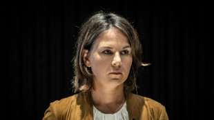 Baerbock sagt der Ukraine noch jahrelange Unterst&uuml;tzung im Krieg mit Russland zu