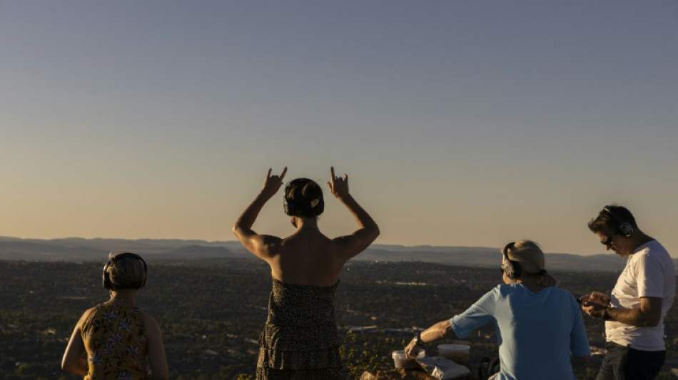H&auml;lfte der Deutschen h&ouml;rt Podcasts - viele w&uuml;rden selbst gern Aufnahme machen