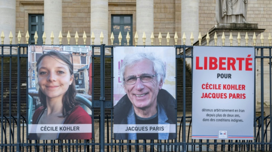 Iran: les ex-d&eacute;tenus C&eacute;cile Kohler et Jacques Paris attendus mercredi matin en France
