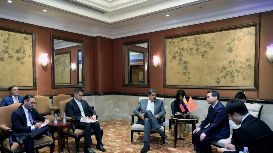 Xi Jinping anuncia fortalecimento dos la&ccedil;os entre China e Venezuela em reuni&atilde;o com Maduro