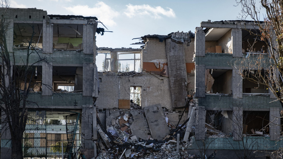 Kiev, 5 vittime nei raid russi nel Donetsk e nel Kherson