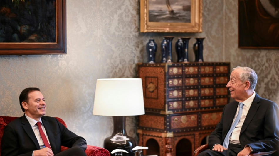 Portugal steuert auf Neuwahl zu - Pr&auml;sident Rebelo de Sousa empf&auml;ngt Parteichefs