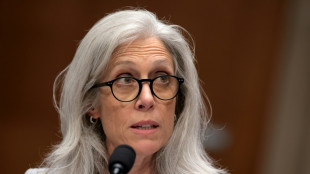 Jefa de la principal agencia de salud de EEUU deja abr&uacute;ptamente el cargo