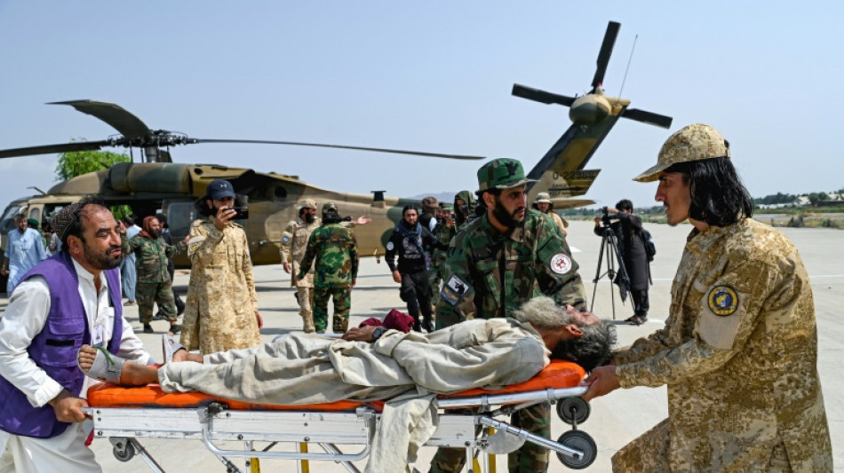 Mehr als 800 Tote bei Erdbeben in Afghanistan - Suche nach Versch&uuml;tteten dauert an