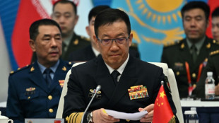 China recebe ministros da Defesa do Ir&atilde; e da R&uacute;ssia em momento de 'mudan&ccedil;as cruciais'