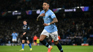 City y PSG cumplen en el 'supermi&eacute;rcoles' y se suben al tren de la Champions