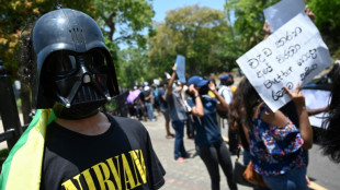 Sri Lanka: appel&eacute; &agrave; la d&eacute;mission, le pr&eacute;sident invite &agrave; un gouvernement d'union