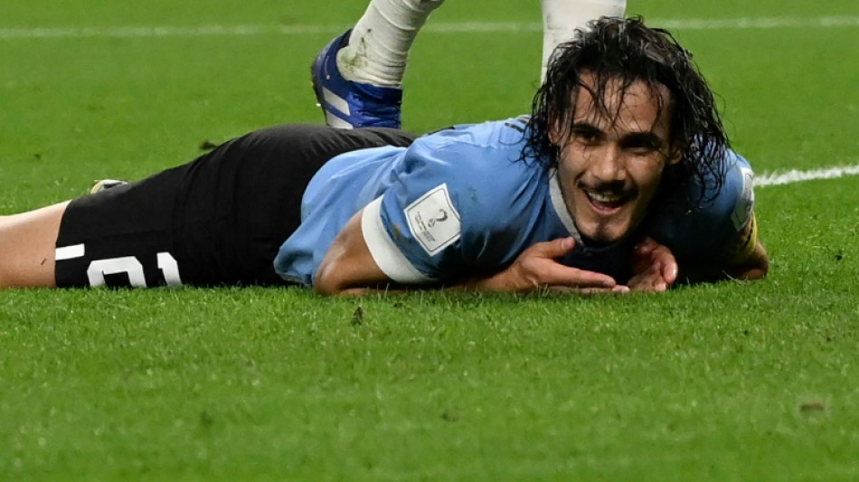 Boca Juniors anuncia contrata&ccedil;&atilde;o do atacante uruguaio Edinson Cavani