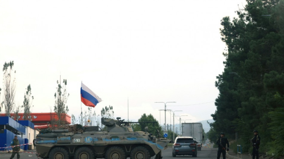 EU to host Armenia-Azerbaijan talks this month