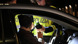 Salvini firma il decreto sull'alcolock