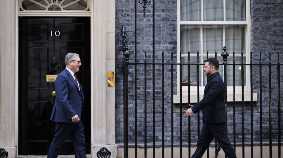 Starmer, alleati rafforzino capacit&agrave; lungo raggio di Kiev