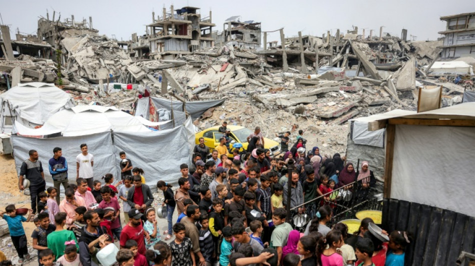 Defesa Civil de Gaza relata ao menos 40 mortos em bombardeios israelenses