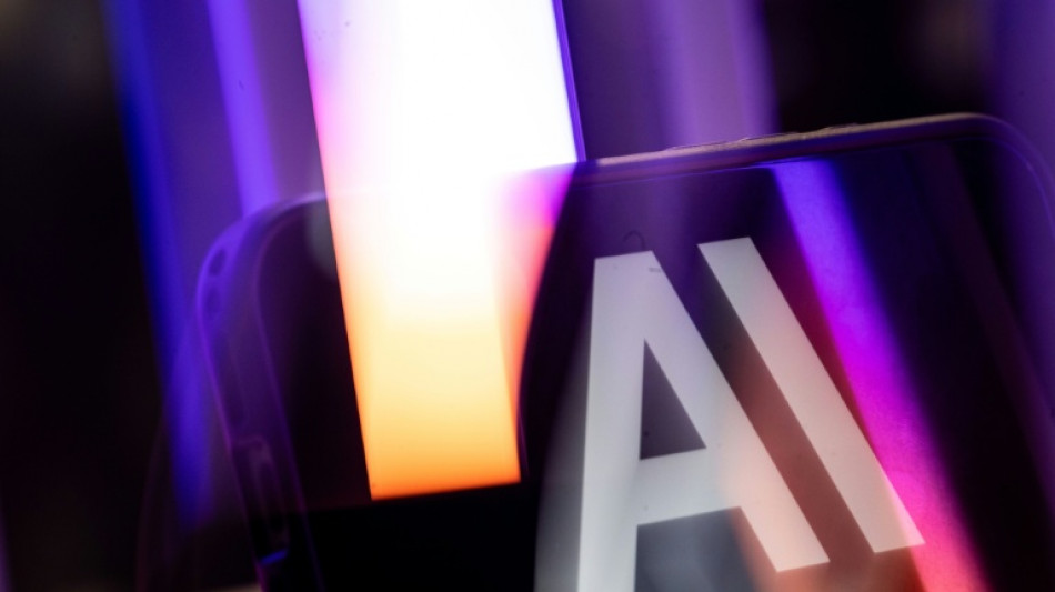 L'hypoth&egrave;se de leur vie renvers&eacute;e par une IA ? Trois ma&icirc;tres de l'informatique t&eacute;moignent aupr&egrave;s de l'AFP