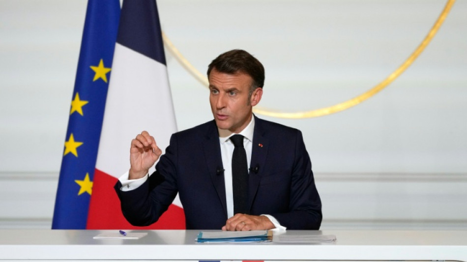 Macron au Groenland pour exprimer la "solidarité européenne" face aux visées de Trump