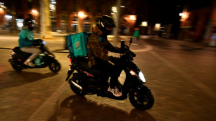 Le proc&egrave;s de Deliveroo et trois de ses ex-dirigeants pour "travail dissimul&eacute;" s'est ouvert &agrave; Paris