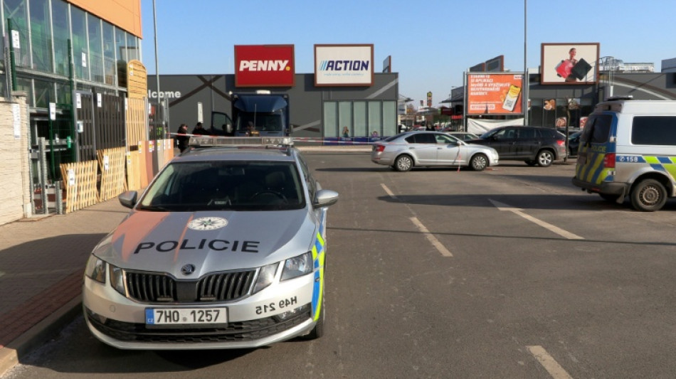 Un adolescente mata a pu&ntilde;aladas a dos mujeres en la Rep&uacute;blica Checa