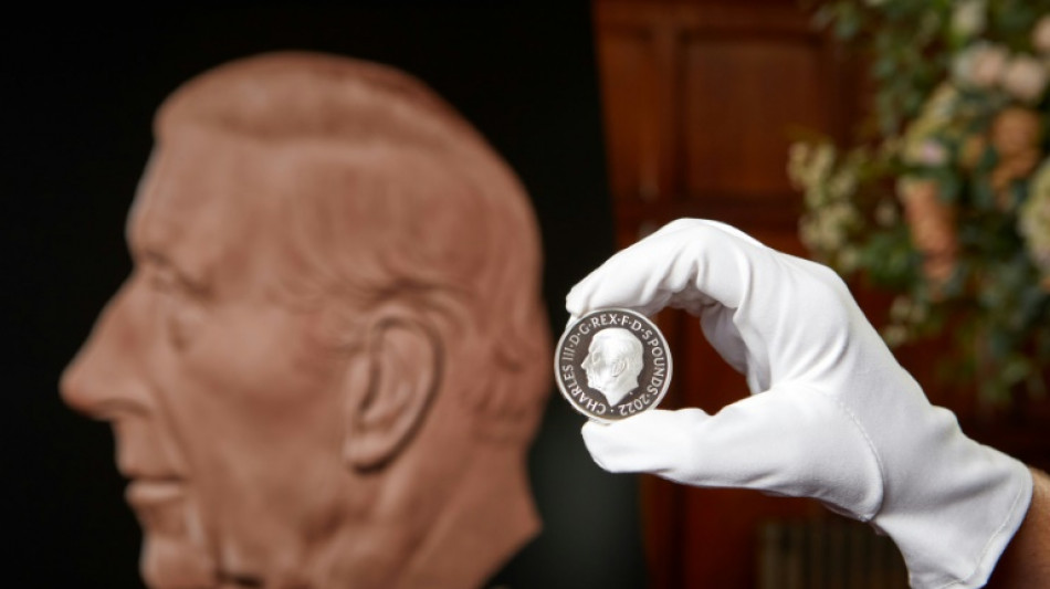 Desvelan la efigie de Carlos III que figurar&aacute; en las futuras monedas del Reino Unido