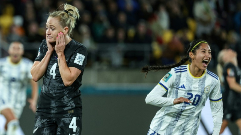 New Zealand players in tears after World Cup shock: coach