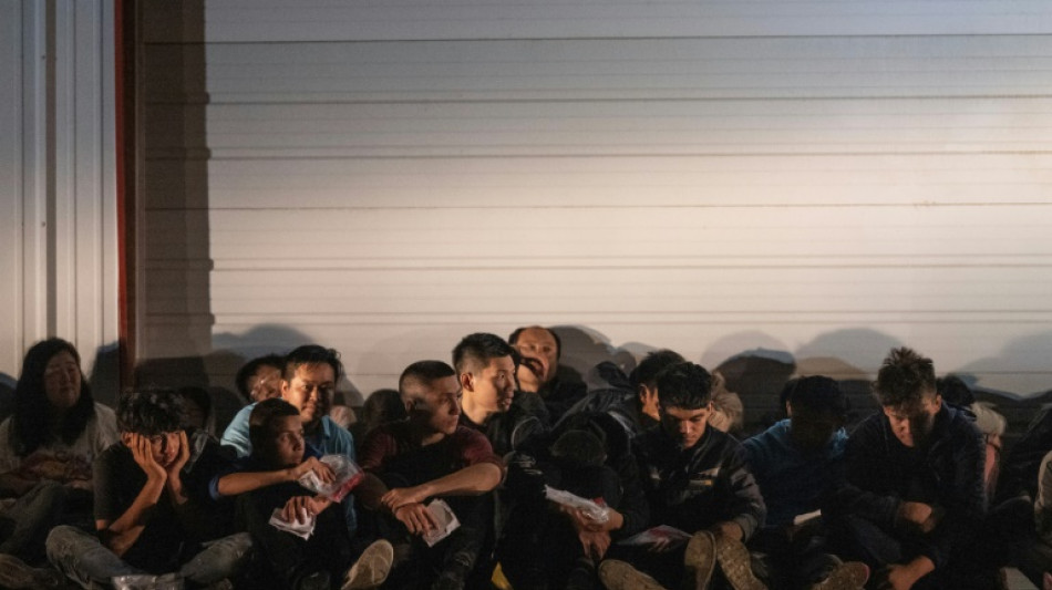 EUA registra menos migrantes na fronteira ap&oacute;s novas normas migrat&oacute;rias