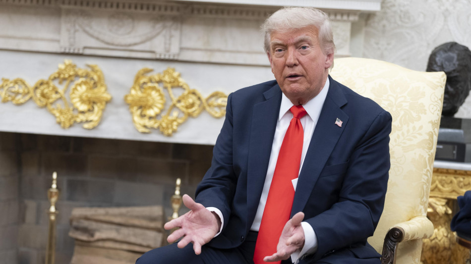 Trump, 'ci sono buone chance di un incontro con Putin'