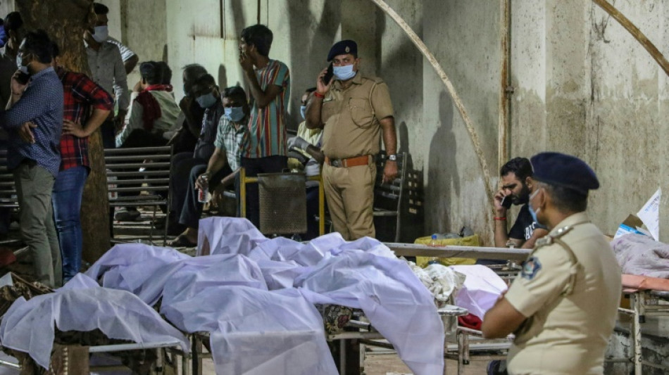 Incendio en un parque de diversiones de India deja 27 muertos, entre ellos 4 ni&ntilde;os