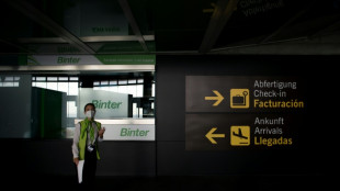 M&aacute;s de 200 vuelos cancelados en islas Canarias por lluvias torrenciales
