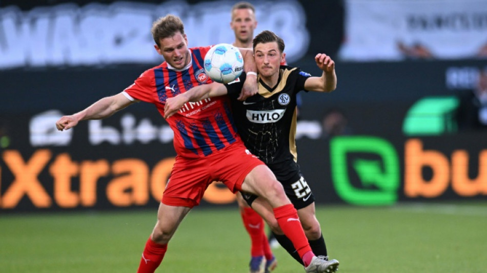Heidenheim arranca empate contra Elversberg (2-2) na ida da repescagem por vaga na Bundesliga