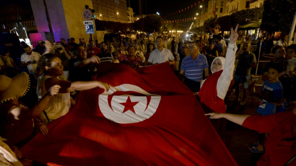 Resultados iniciales indican amplia victoria de nueva Constituci&oacute;n en T&uacute;nez