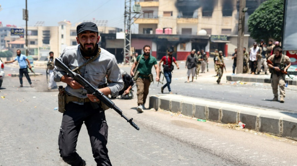 Calma retorna ao sul da S&iacute;ria ap&oacute;s semana de viol&ecirc;ncia que deixou mais de 1.100 mortos