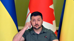 Zelensky afirma que contraofensiva da Ucr&acirc;nia &eacute; 'dif&iacute;cil', mas 'avan&ccedil;a'