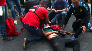 Jornalista com fratura craniana por repress&atilde;o policial na Argentina deixa hospital