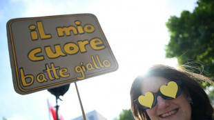 Commerzbank-Besch&auml;ftigte protestieren gegen m&ouml;gliche &Uuml;bernahme durch Unicredit