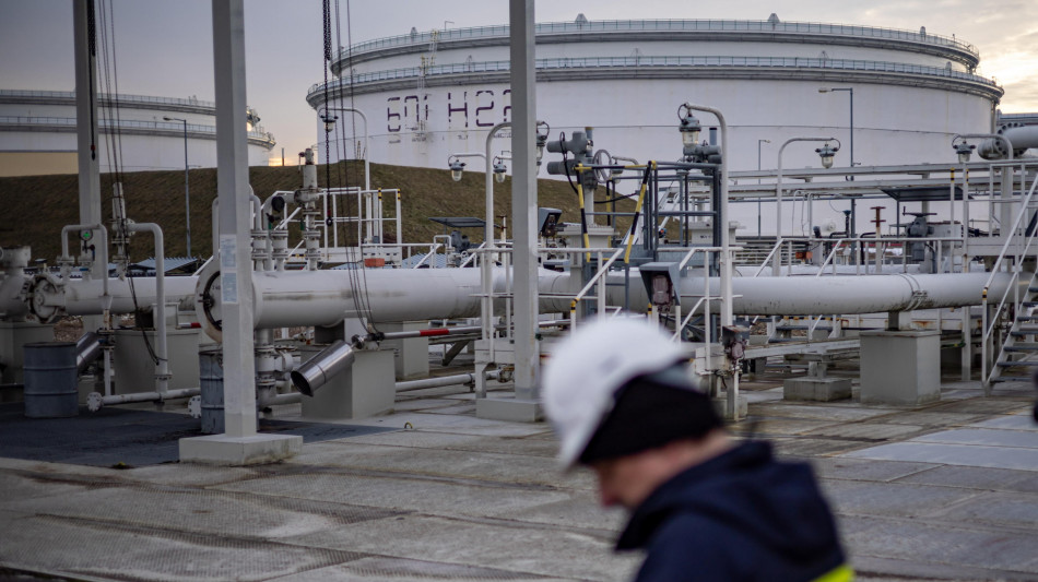 La Russia fornir&agrave; altro petrolio alla Cina