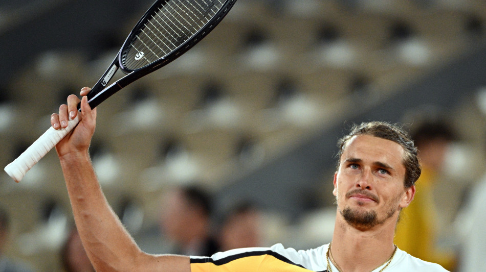 Roland Garros: Zverev in finale, sfider&agrave; Alcaraz