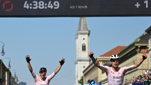 Jakobsen gewinnt EM-Stra&szlig;enrennen - Ackermann st&uuml;rzt