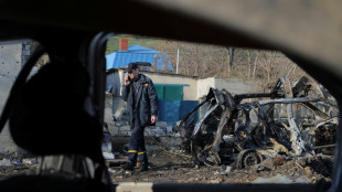 Zelensky consulta aliados europeus sobre plano dos EUA favorável à Rússia