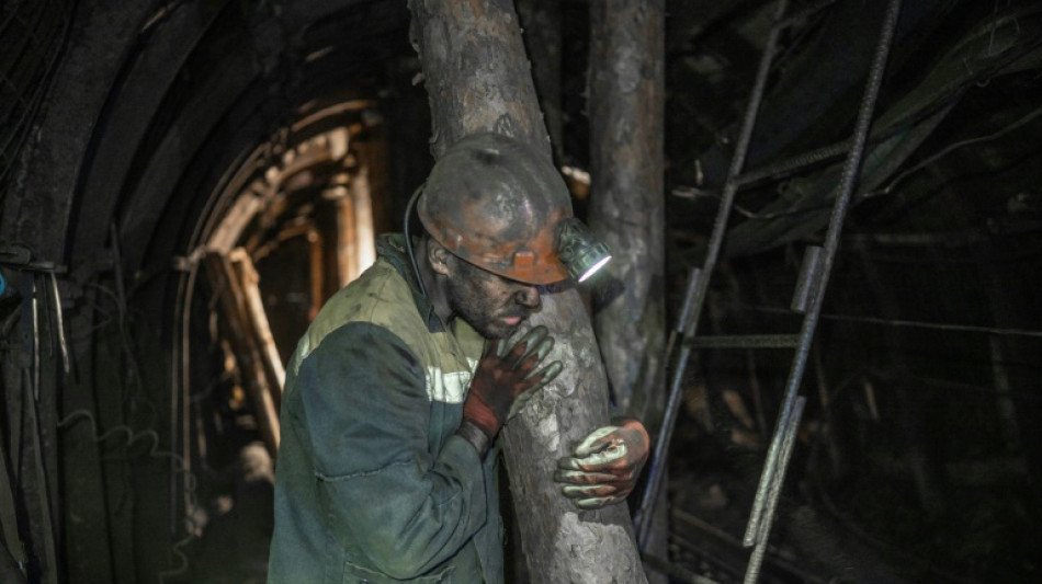 En Ukraine, bataille pour le charbon malgr&eacute; la guerre