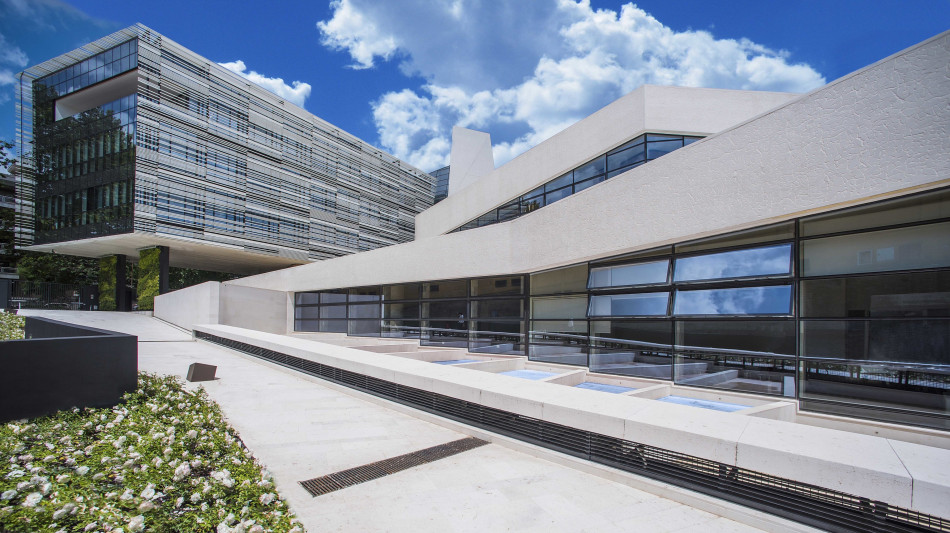 Angelini Pharma completa acquisizione Catalyst e apre a partecipazioni