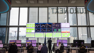 Borsa: l'Europa apre in calo, timori per i dazi sulle auto