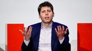 OpenAI diz que Meta ofereceu b&ocirc;nus de US$ 100 milh&otilde;es para recrutar seus funcion&aacute;rios