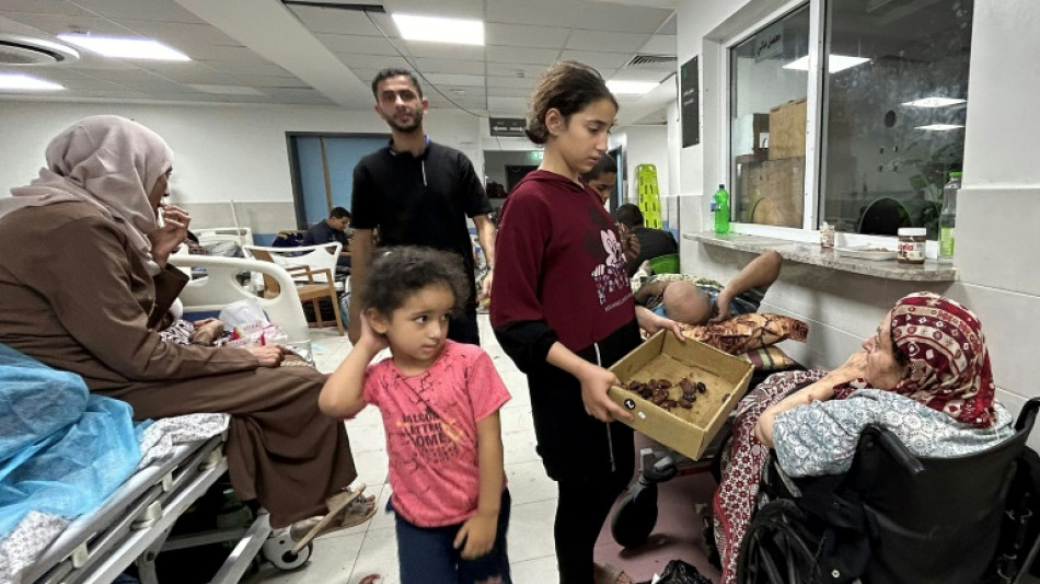 Aumenta press&atilde;o sobre Israel para proteger civis entre ataques a hospitais em Gaza