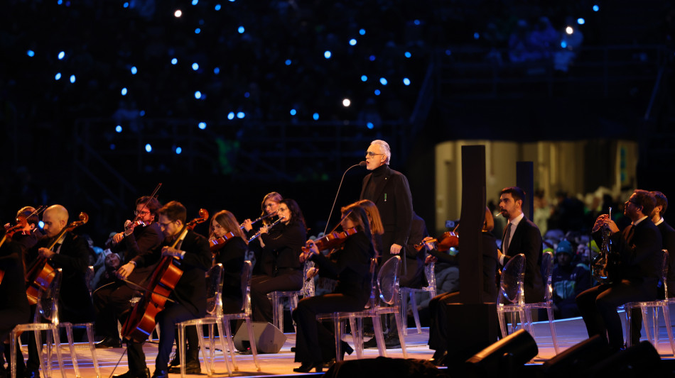 Bocelli, onorato di aver contribuito a cerimonia per Giochi Olimpici