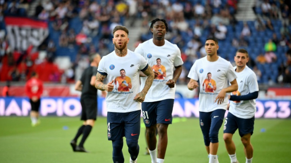 Sergio Rico saldr&aacute; del hospital tres meses despu&eacute;s de su ingreso