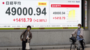 Borsa: Asia contrastata dopo l'accordo Usa-Cina, bene Tokyo