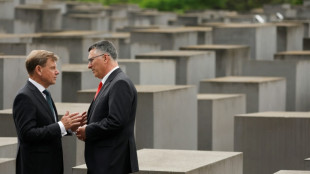 Wadephul wirft Israel Bruch des V&ouml;lkerrechts vor - Treffen mit Saar in Berlin
