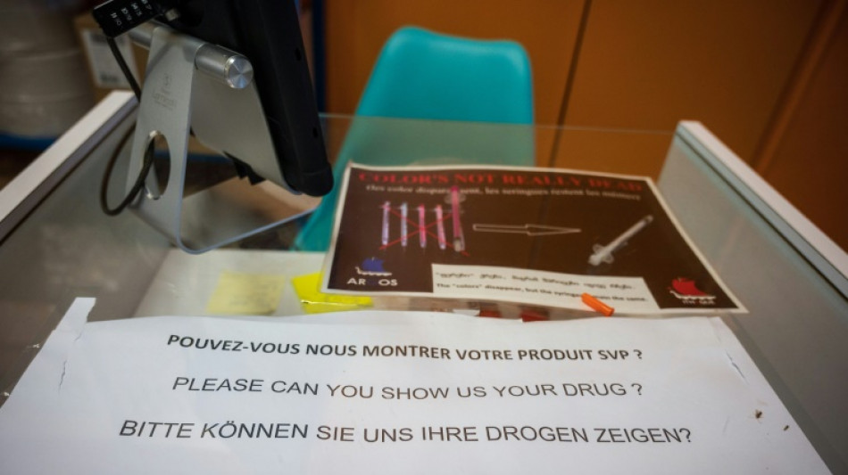 "Salles de shoot": l'Etat somm&eacute; de sortir du bois