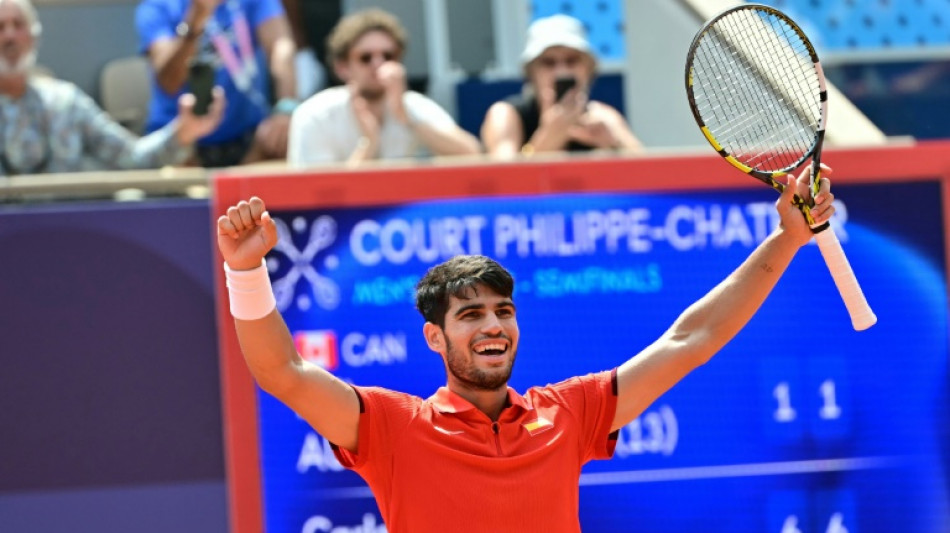 Alcaraz vence Auger-Aliassime e vai &agrave; final do t&ecirc;nis nos Jogos de Paris
